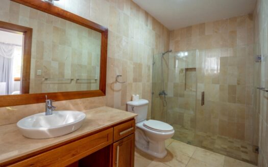 Oversized home in privileged neighborhood – ref. 1841