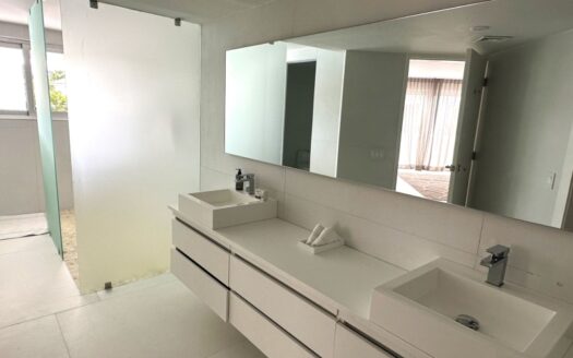 Brandnew villa close to the beach – ref. 2362