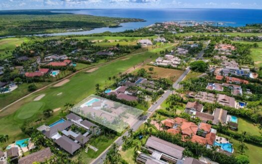 East oriented luxury villa – ref. 2258